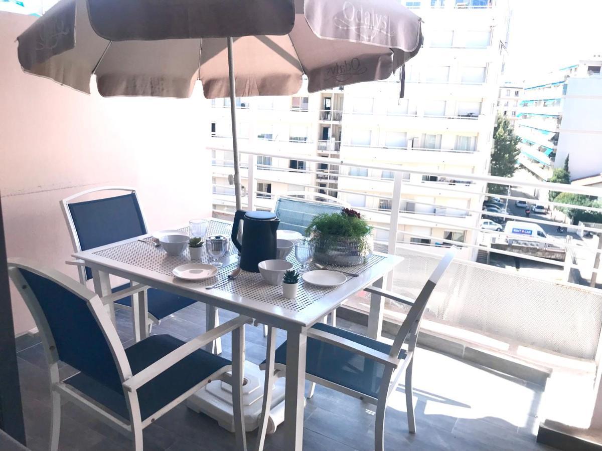 SOPHIES HOMES FÉLIBRIGES BEACH&PALAIS des FESTIVALS Cannes Esterno foto